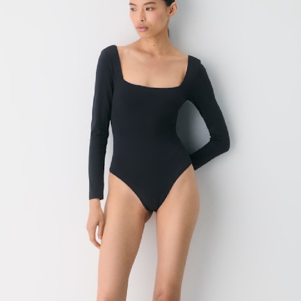 Aritzia Black Bodysuit (Babaton)